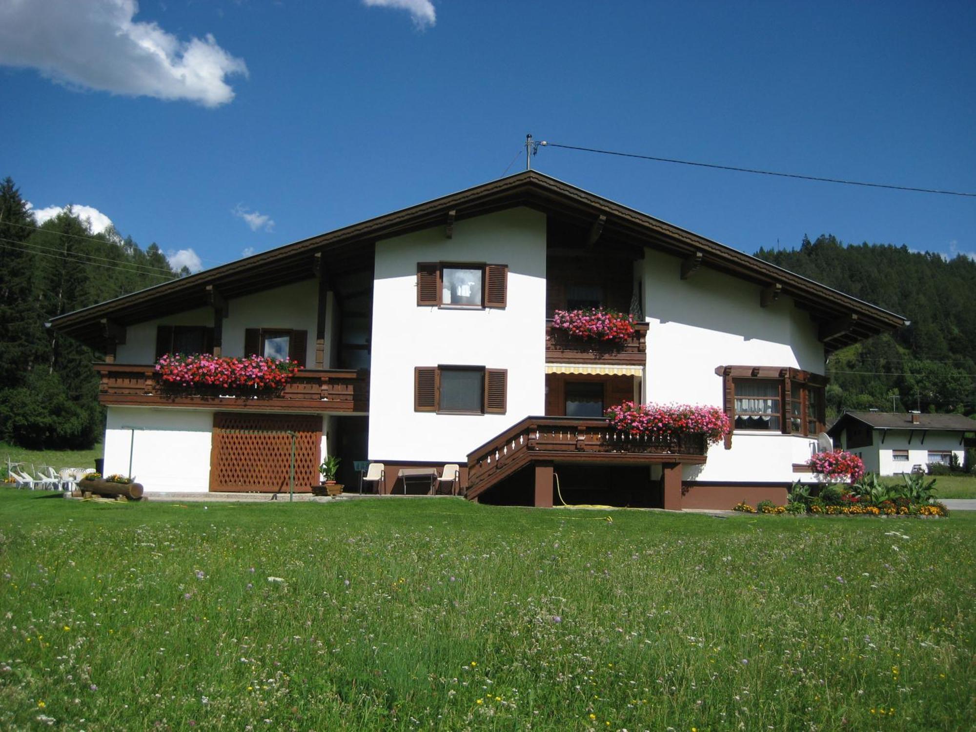 Ferienwohnungen Schleich Nassereith Exterior photo
